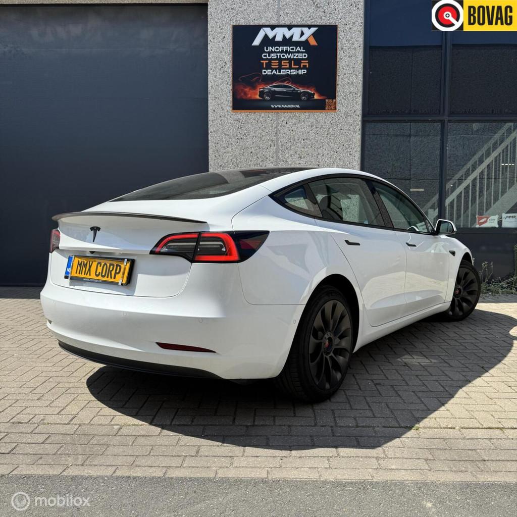 Tesla Model 3 Standard Range + MMX PACK + IAP, Automaat, Gebruikt, Zwart, Overige carrosserieën