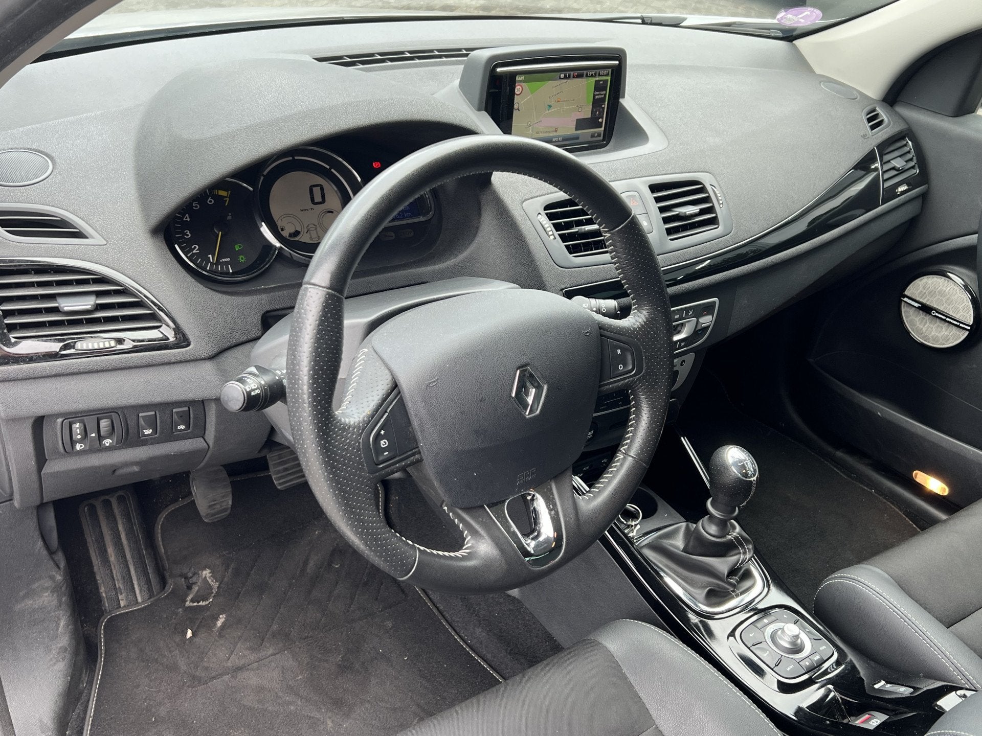 Renault Mégane Estate 1.2 TCe Bose | Navi | Cruise | RIJKLA, Auto's, Voorwielaandrijving, Gebruikt, Zwart, 4 cilinders