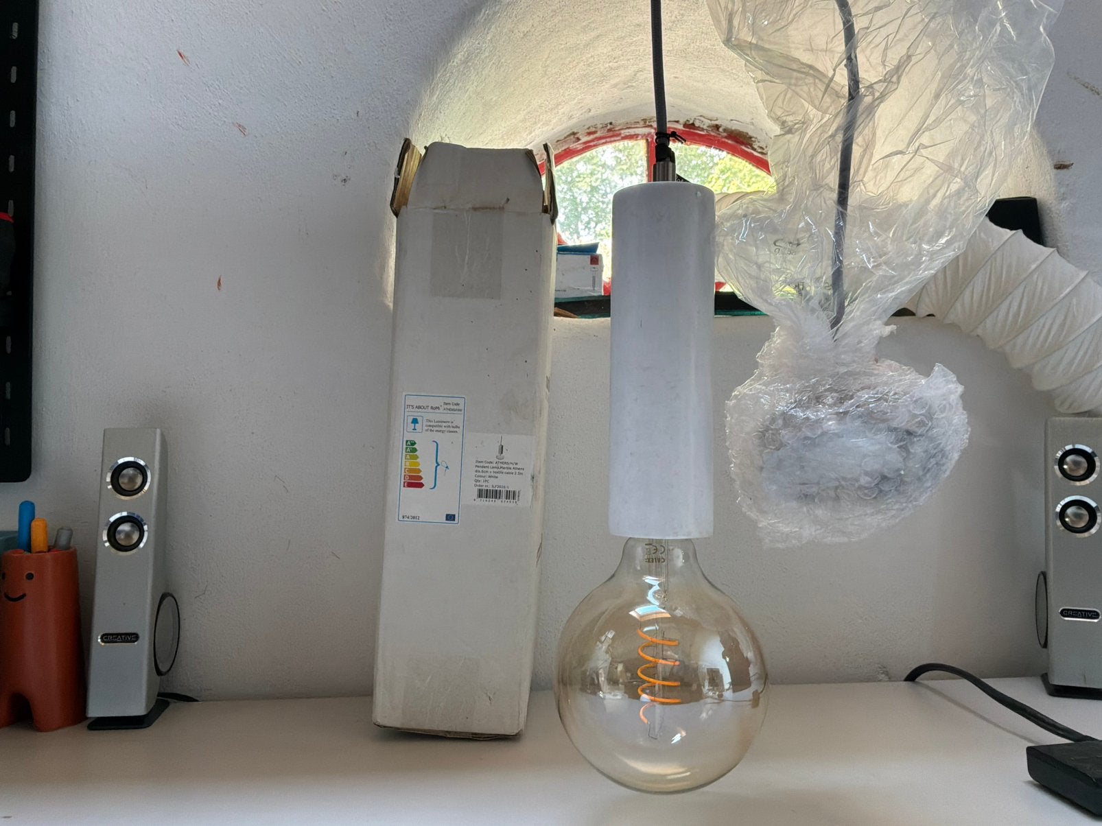 It’s about Romi Athens wit marmer effect design lamp, Ophalen of Verzenden, Nieuw, E27 (groot)