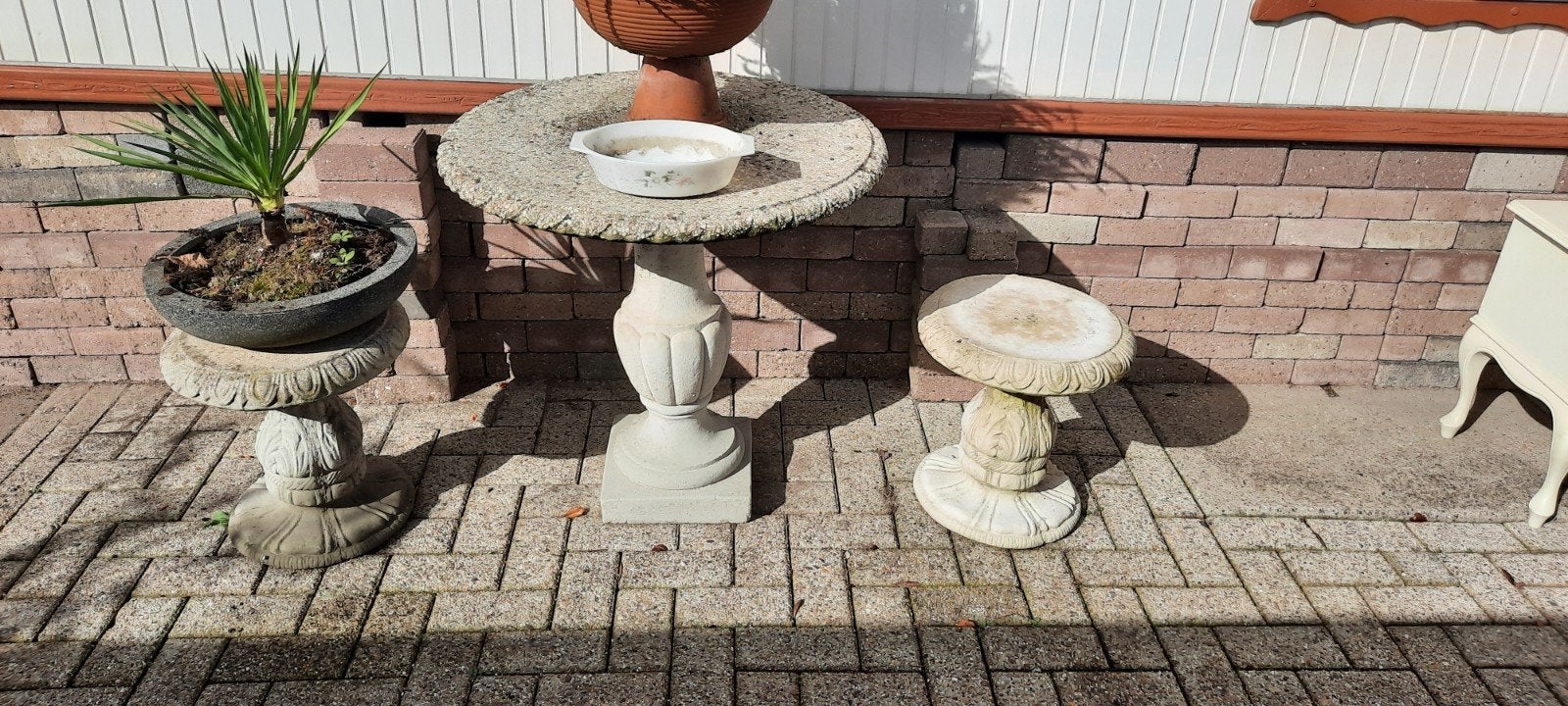 Betonnen tuintafel en krukjes - set van 3, Tuin en Terras, Ophalen, Gebruikt, Beton, Overige typen
