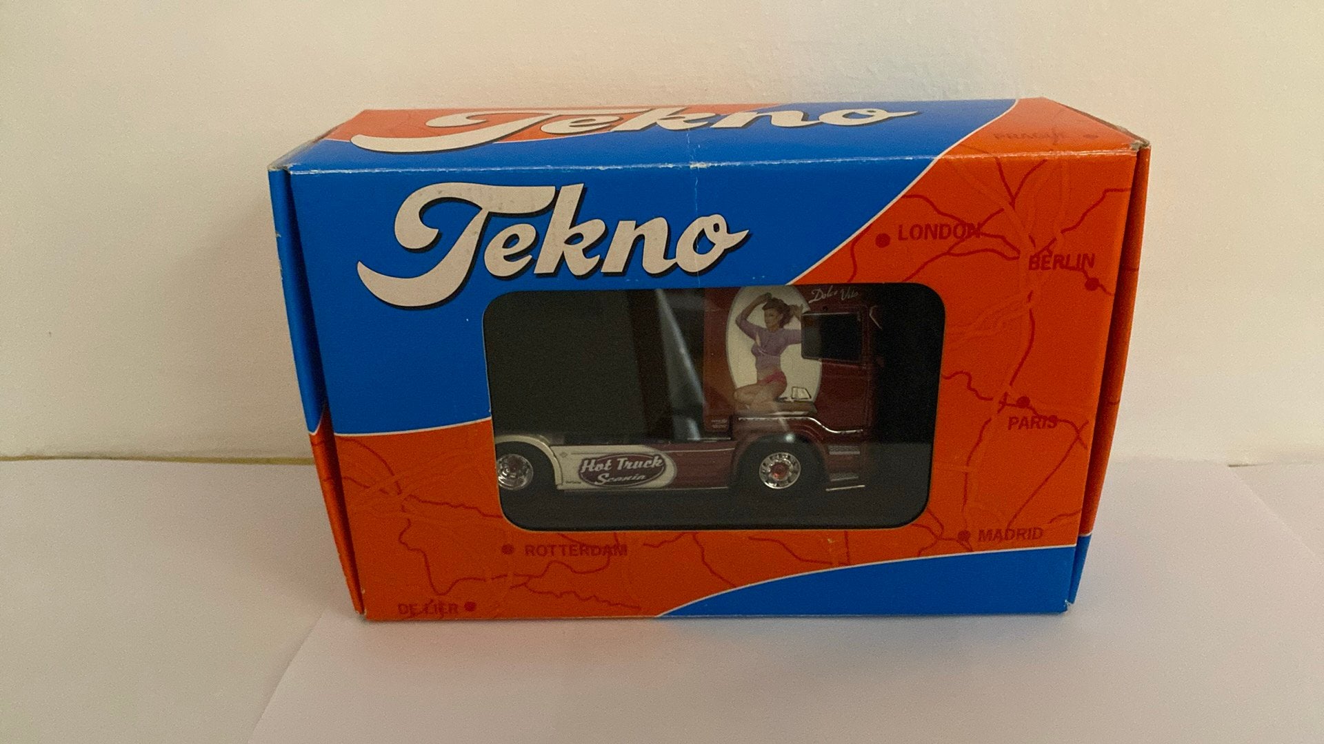 Tekno Gastaldi Dolce Vita, Hobby en Vrije tijd, Modelauto's | 1:50, Ophalen of Verzenden, Zo goed als nieuw, Bus of Vrachtwagen
