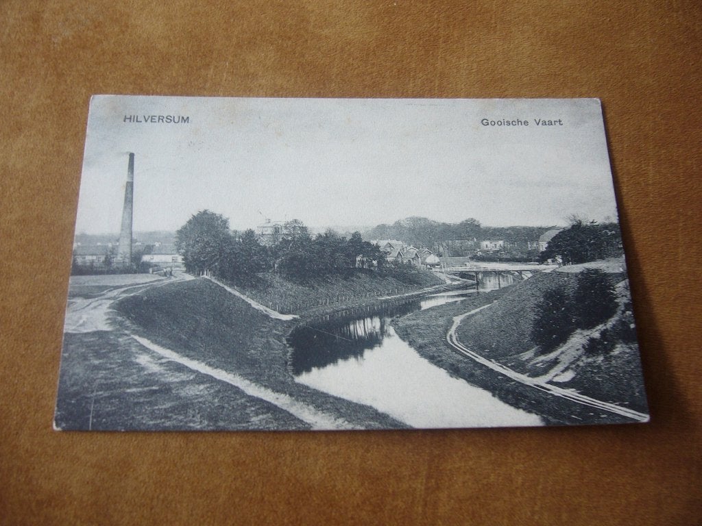 HILVERSUM =  GOOISCHE VAART   BRIEFKAART, Ophalen of Verzenden, Voor 1920, Gelopen, Noord-Holland