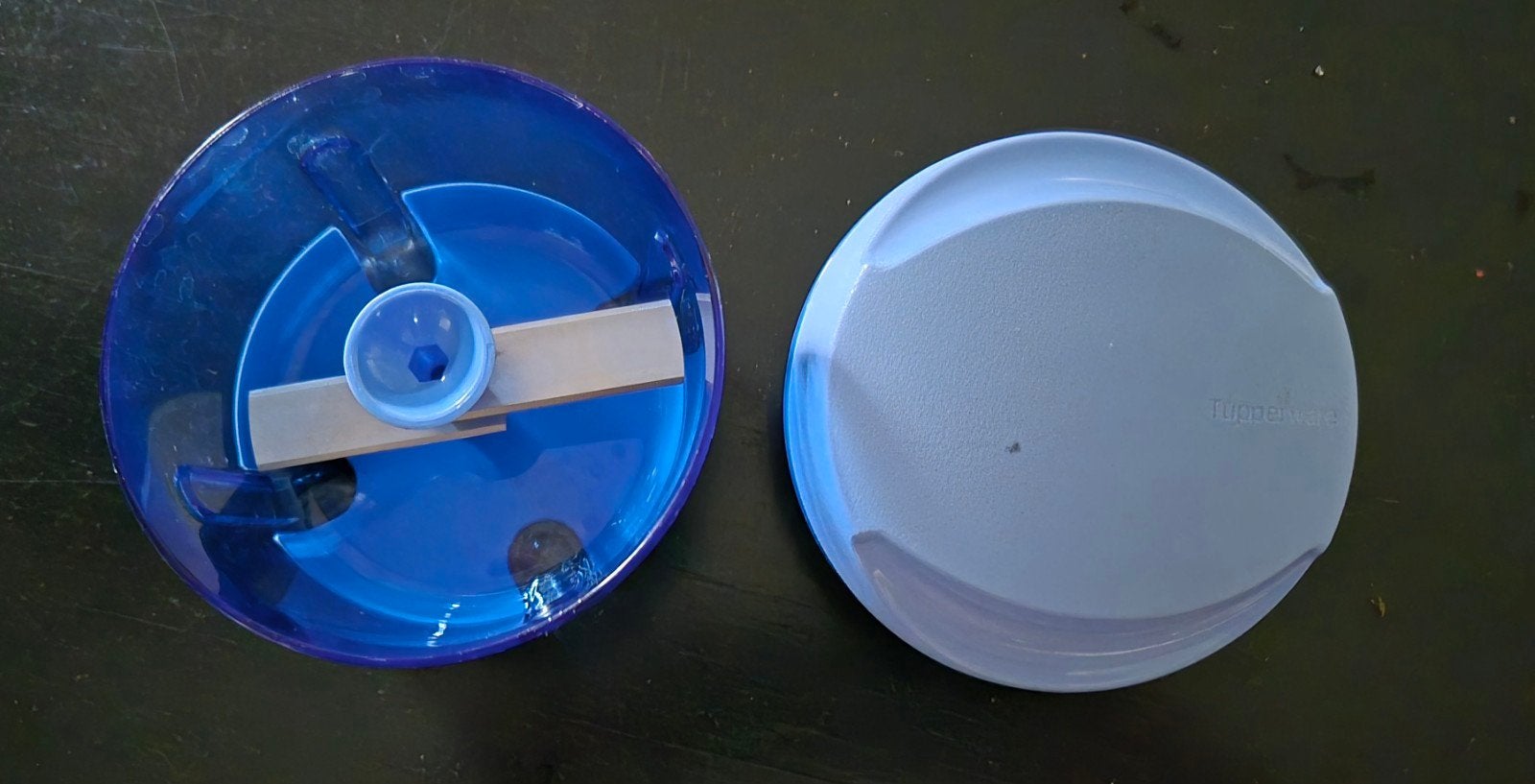 Tupperware Speedy Chef / Hakmolen - Blauw, Ophalen of Verzenden, Gebruikt, Blauw, Overige typen