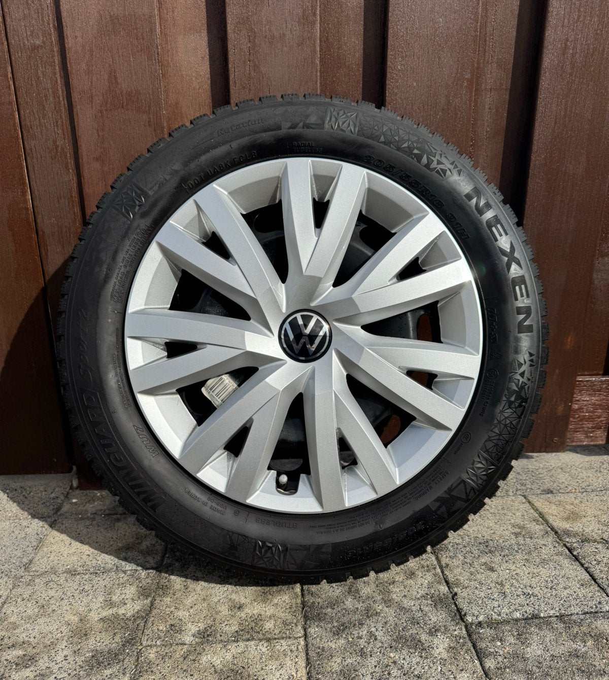 Volkswagen velgen 16 inch 4x met Nexen autobanden 205/55R16, Ophalen, 16 inch, Banden en Velgen, Nieuw
