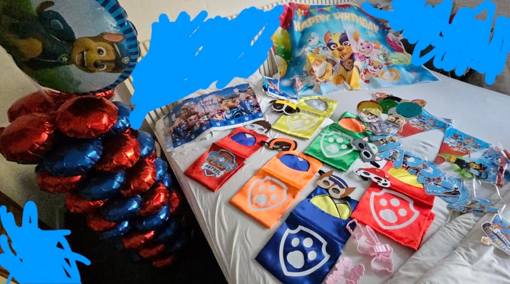 Paw patrol verkleedcapes 6st en veel versiering, Ophalen of Verzenden