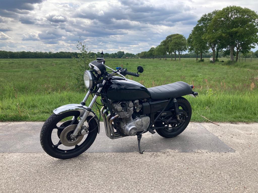 Suzuki GS750 1977 caferacer / brat, Motoren, 750 cc, Occasion, 4 cilinders, Motorrijbewijs A