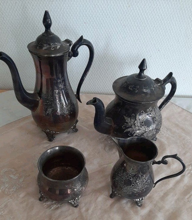 koffiepot theepot suikerpot melkkannetje €10.00, Overige typen, Ophalen of Verzenden, Zo goed als nieuw, Overige stijlen