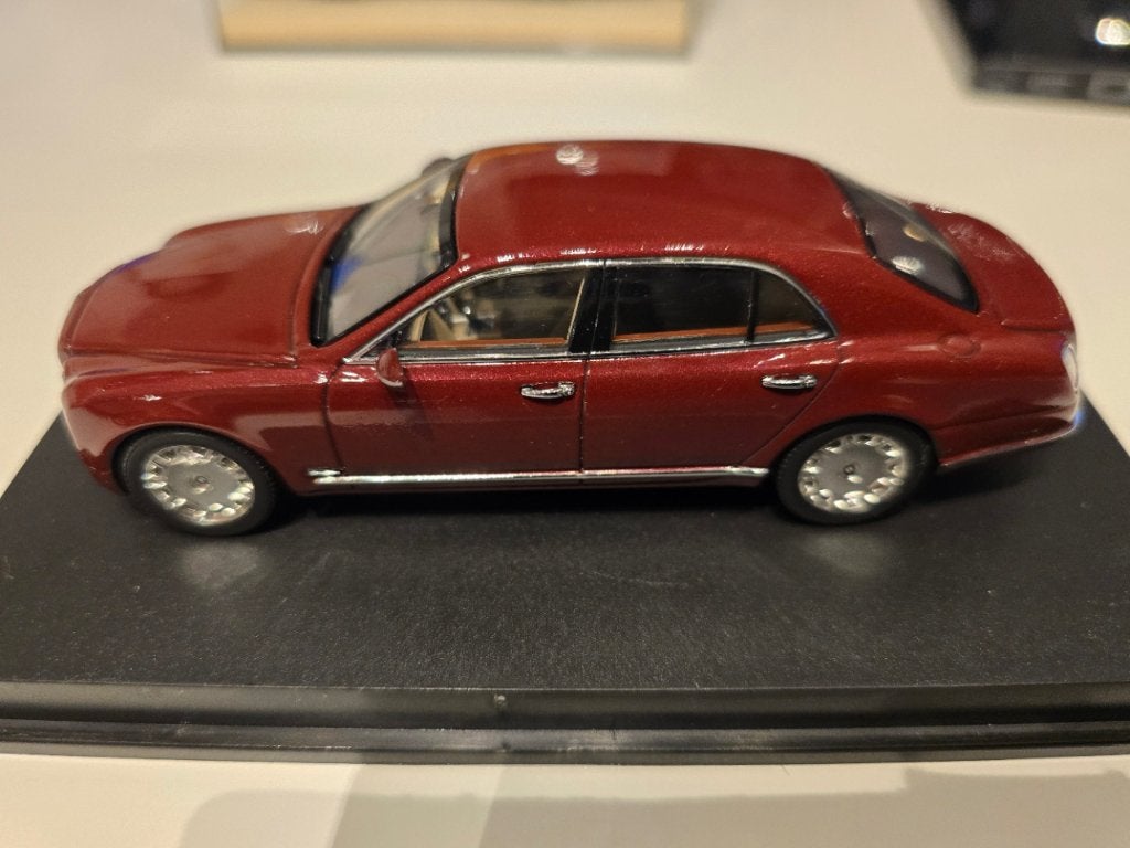 Bentley Mulsanne 2010 1/43, Ophalen of Verzenden, Zo goed als nieuw, Auto, MiniChamps