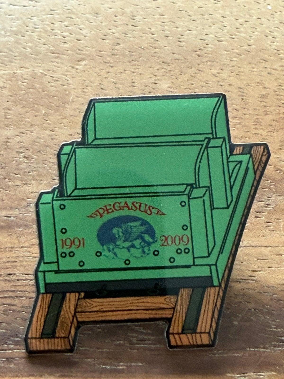 Efteling pin Pegasus, Ophalen of Verzenden, Zo goed als nieuw, Button of Speldje