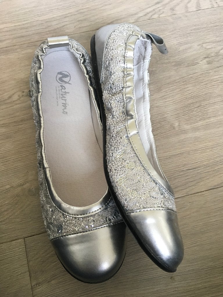 NATURINO ballerina's / schoenen zilver NIEUW maat 37 ZT, Meisje, Schoenen, Nieuw, Ophalen of Verzenden