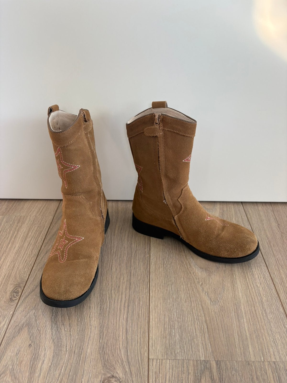 ShoesMe suède / leren cowboylaarsjes - maat 35, Meisje, Schoenen, Ophalen of Verzenden, Zo goed als nieuw