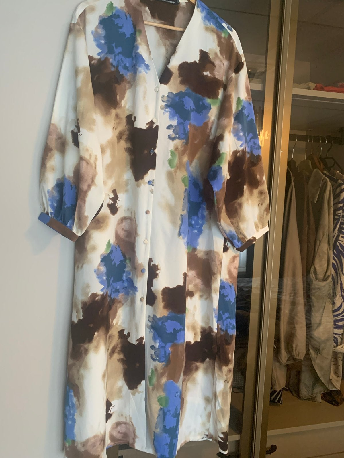 Lange blousejurk met abstracte print, Kleding | Dames, Meerkleurig, Maat 42/44 (L), Nieuw, Ophalen of Verzenden
