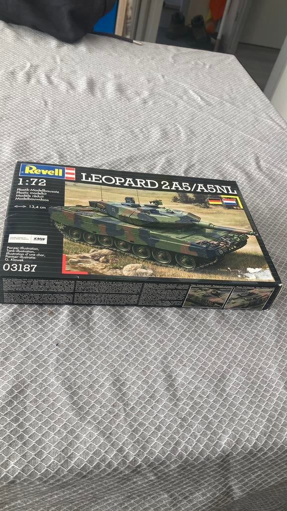 Bouwdoos 1:72 Leopard 2A5/A5nl, Revell, Ophalen of Verzenden, Zo goed als nieuw, Tank
