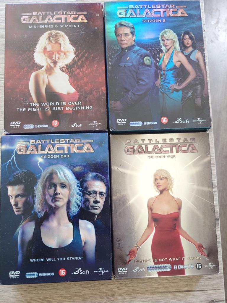 Battlestar Galactica S1 tm S4 Met NLO, Ophalen of Verzenden