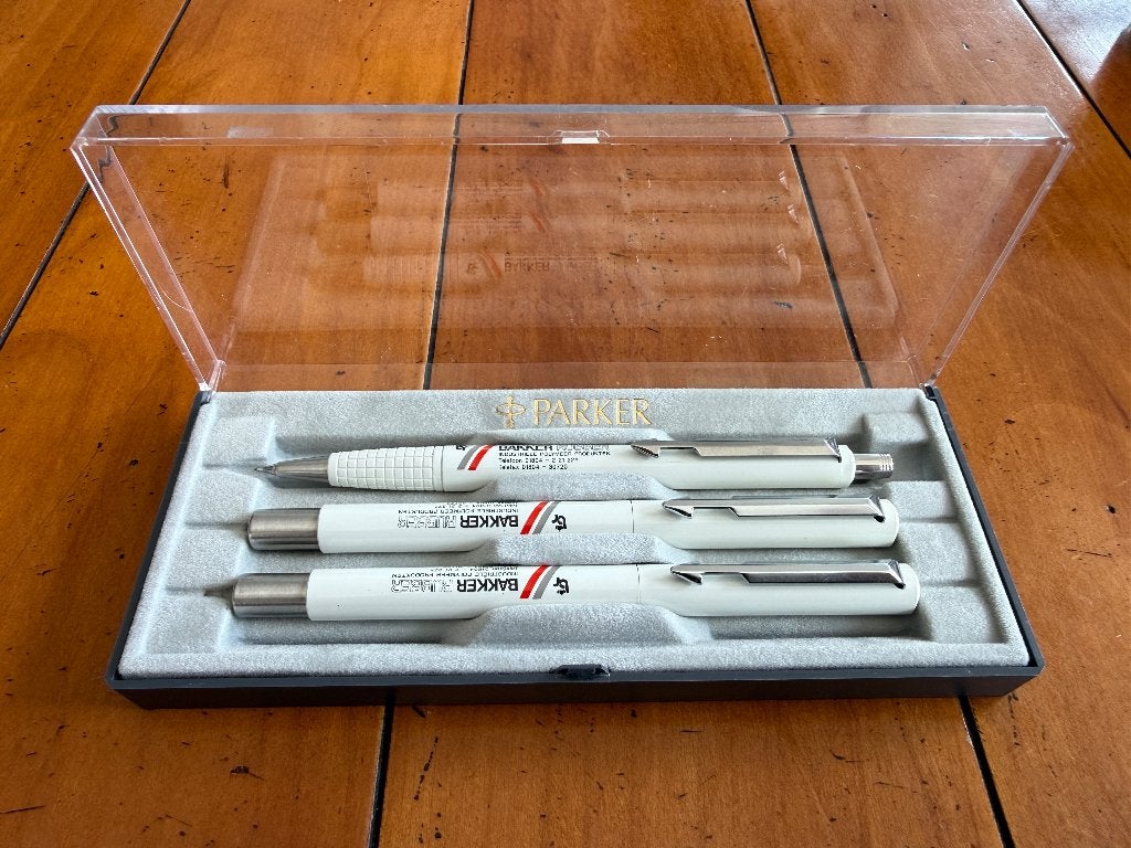 Parker Vector Set – Vulpen, Balpen & Vulpotlood – Wit CT, Verzamelen, Pennenverzamelingen, Pennenset, Parker, Met doosje, Ophalen of Verzenden