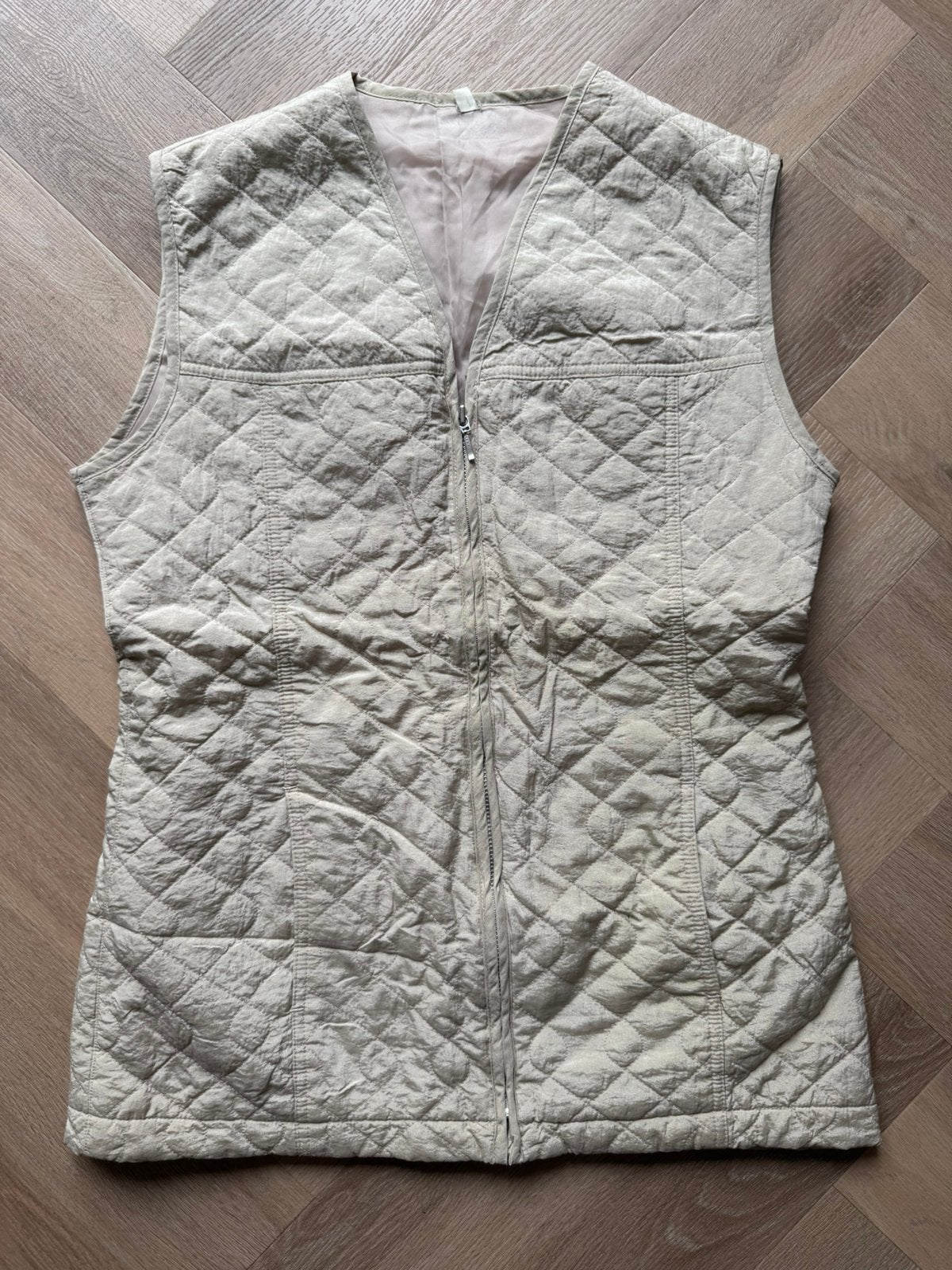 M&S Mode gilet/ bodywarmer maat M/L, Kleding | Dames, Ophalen of Verzenden, Zo goed als nieuw, Maat 38/40 (M), Beige