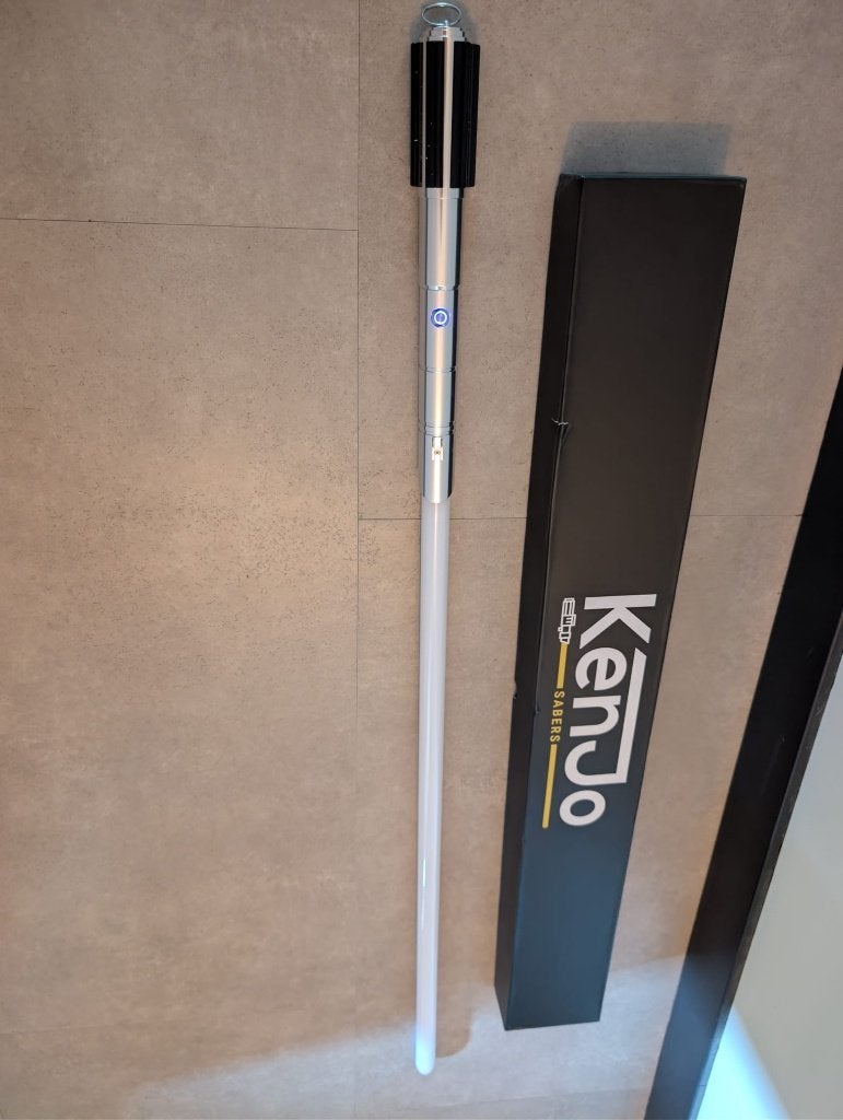 KenJo Sabers SkySword lichtzwaard met licht en geluid, Verzamelen, Star Wars, Ophalen, Zo goed als nieuw, Gebruiksvoorwerp