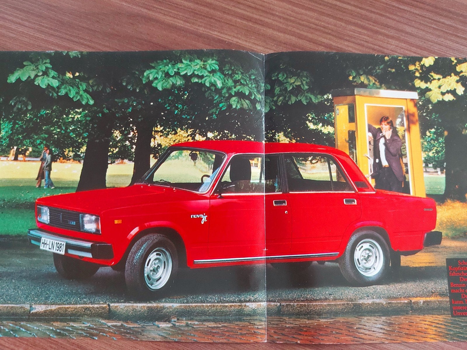 duitse Lada Nova Jr. folder, Ophalen of Verzenden, Zo goed als nieuw