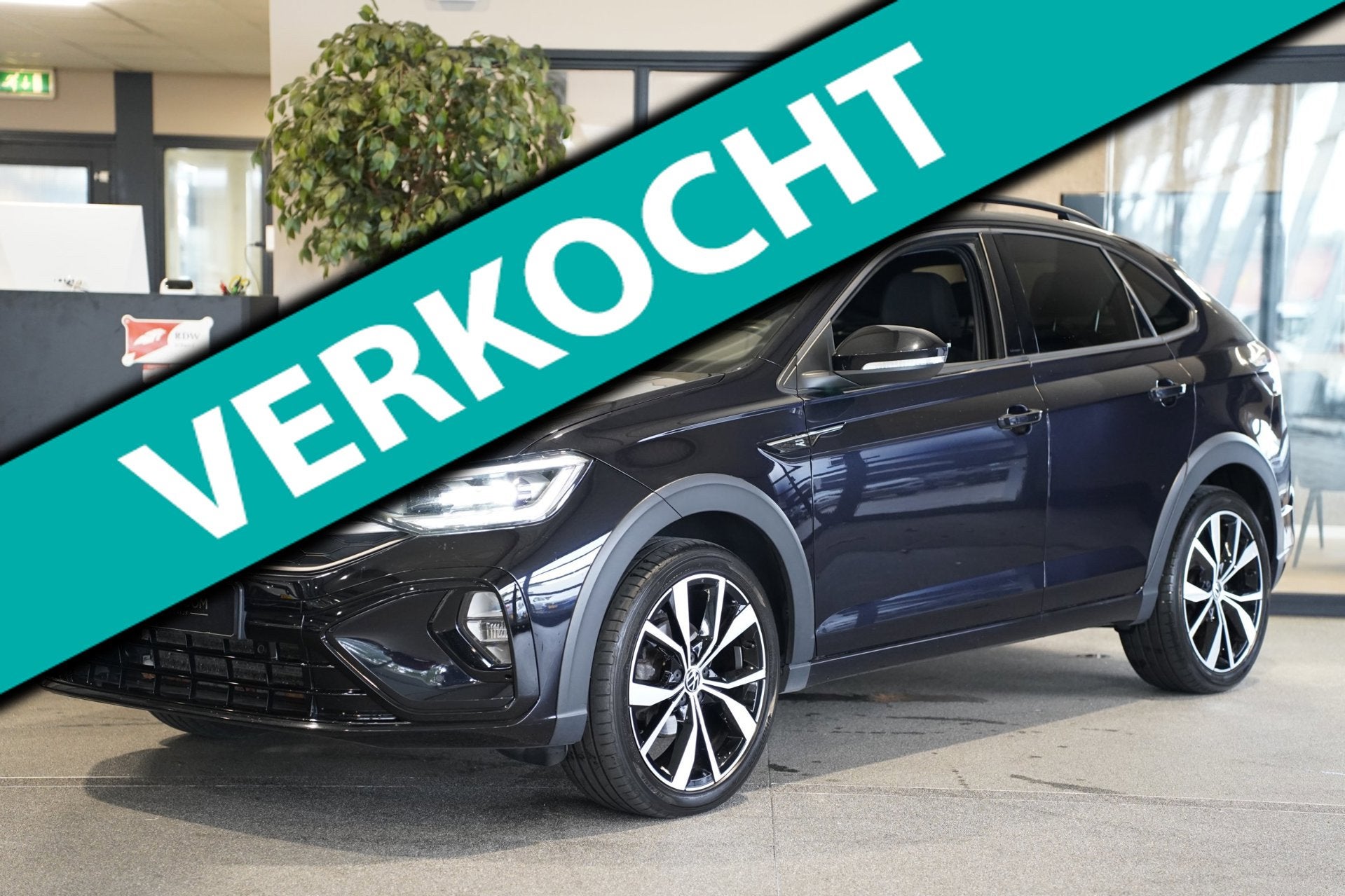 Volkswagen Taigo 1.5 TSI 2x R-Line DSG 150PK IQ Matrix Cam N, Auto's, Dealer onderhouden, 4 cilinders, 150 pk, Zwart