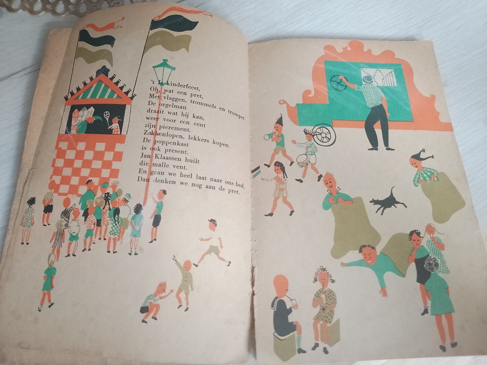 Foto 5 van Zeldzaam WOII Bevrijdingsboekje 'Hi Ha Canada' (1945)