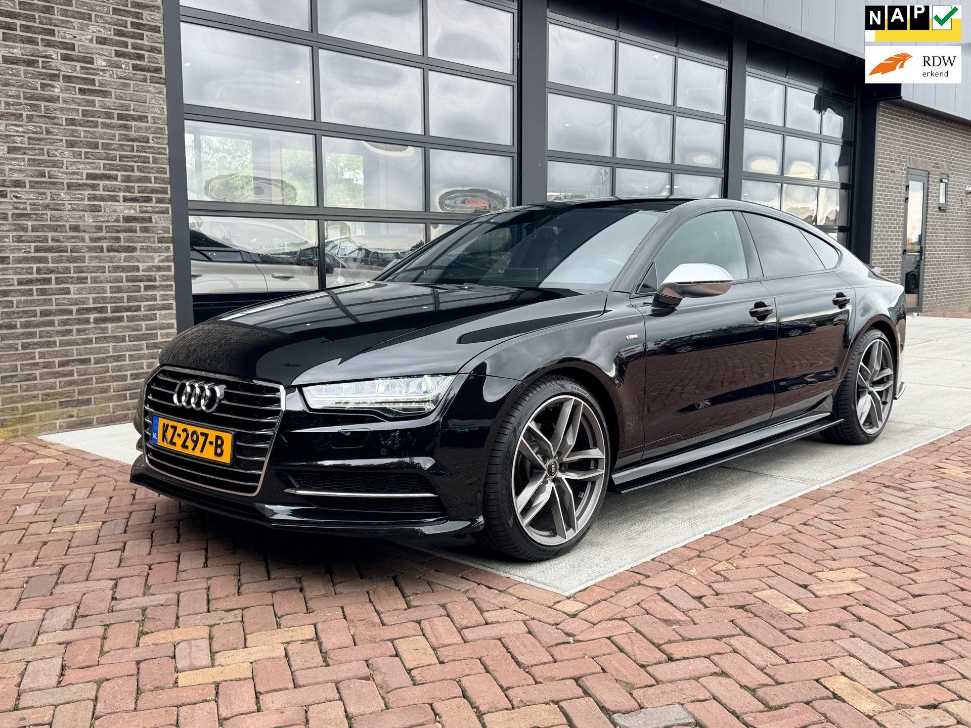 Audi A7 Sportback 1.8 TFSI Pro Line S | Leer | Navi | Clima, Gebruikt, 4 stoelen, Zwart, Bedrijf