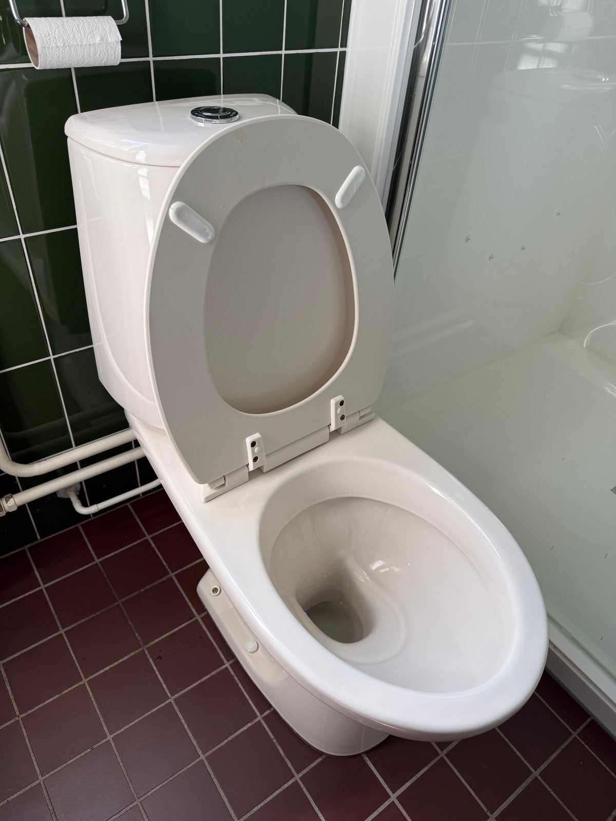 Pieger staand toilet met stortbak, Doe-het-zelf en Verbouw, Sanitair, Ophalen, Gebruikt, Toilet