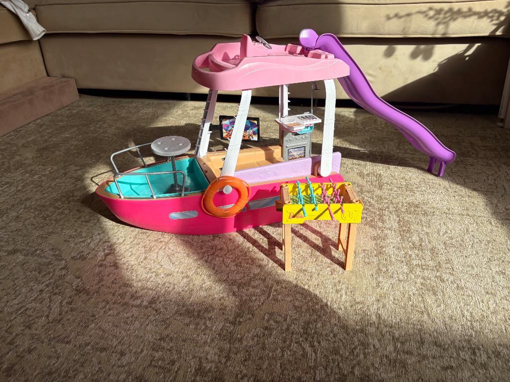 Barbie yacht, Ophalen, Zo goed als nieuw, Barbie