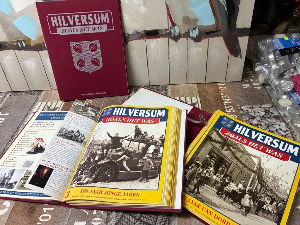 2 Mappen tijdschriften Hilversum zoals het was, Boeken, Ophalen of Verzenden, Zo goed als nieuw, Overige typen