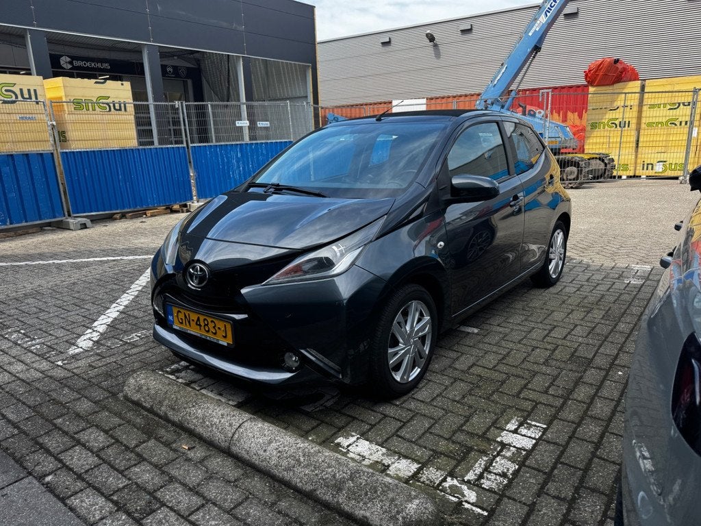 Toyota Aygo 1.0 VVT-i x-wave AUTOMAAT OPENDAK I 2de eig. I C, Auto's, Toyota, Euro 5, Gebruikt, Zwart, 4 stoelen