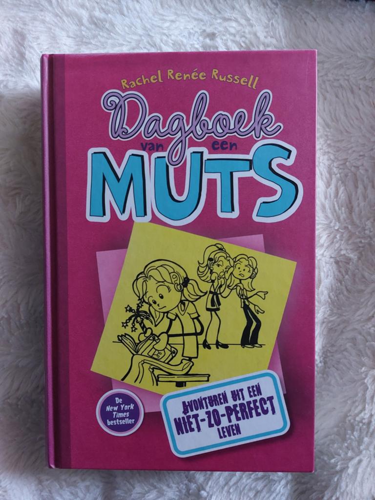 Dagboek van een Muts, Rachel Renée Russell, Ophalen of Verzenden, Zo goed als nieuw, Fictie