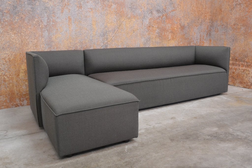 Als NIEUW fraaie stoffen Gelderland Pillow design hoekbank, 125 tot 150 cm, Hoekbank, 300 cm of meer, Zo goed als nieuw
