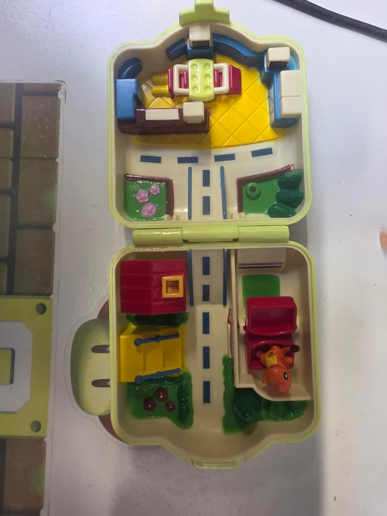 Vintage Pokémon Polly Pocket Speelset met Charmander, Ophalen, Gebruikt, Jongen of Meisje