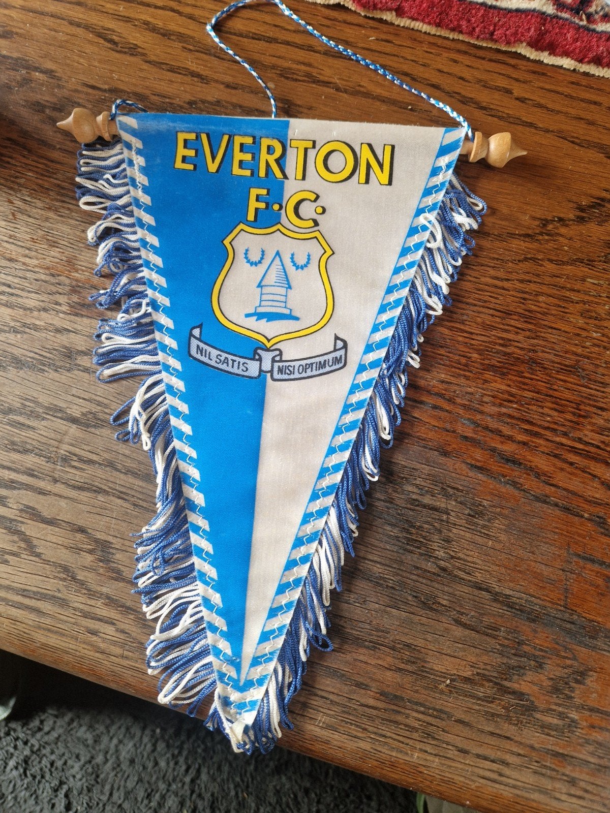 Vintage Everton FC Vaantje - Voetbal Souvenir, Ophalen of Verzenden, Gebruikt, Buitenlandse clubs, Vaantje of Sjaal