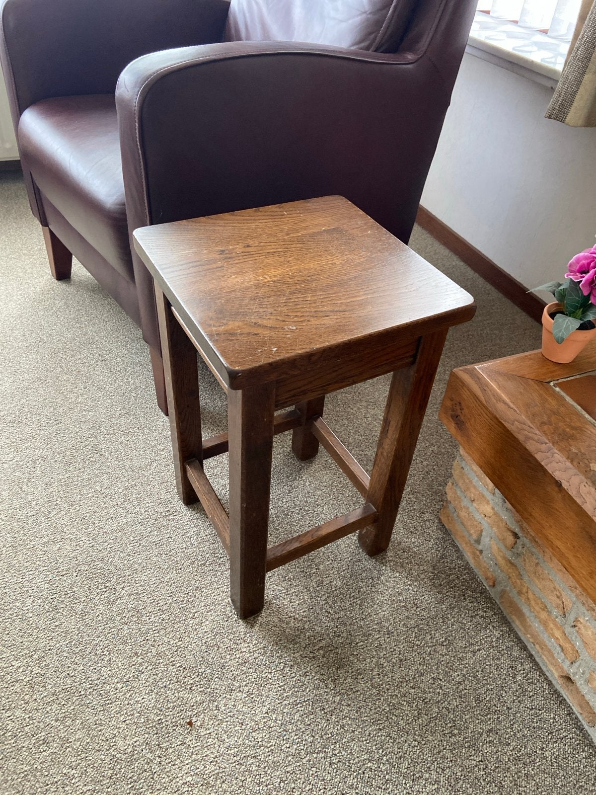 Eiken bijzettafel H52xB32, Minder dan 55 cm, Gebruikt, Vierkant, Hout