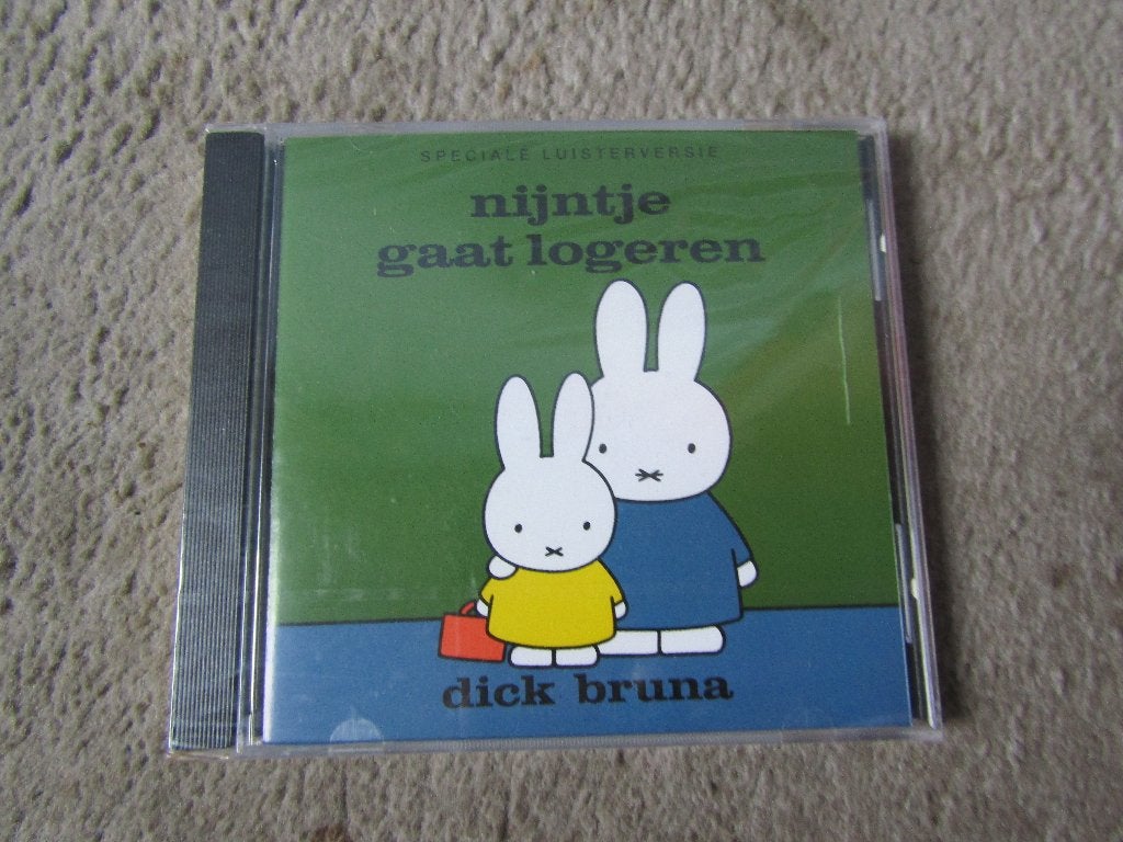 CD: Nijntje - Nijntje gaat logeren GESEALD, Ophalen of Verzenden, Nieuw in verpakking, Album, Verhaal of Sprookje
