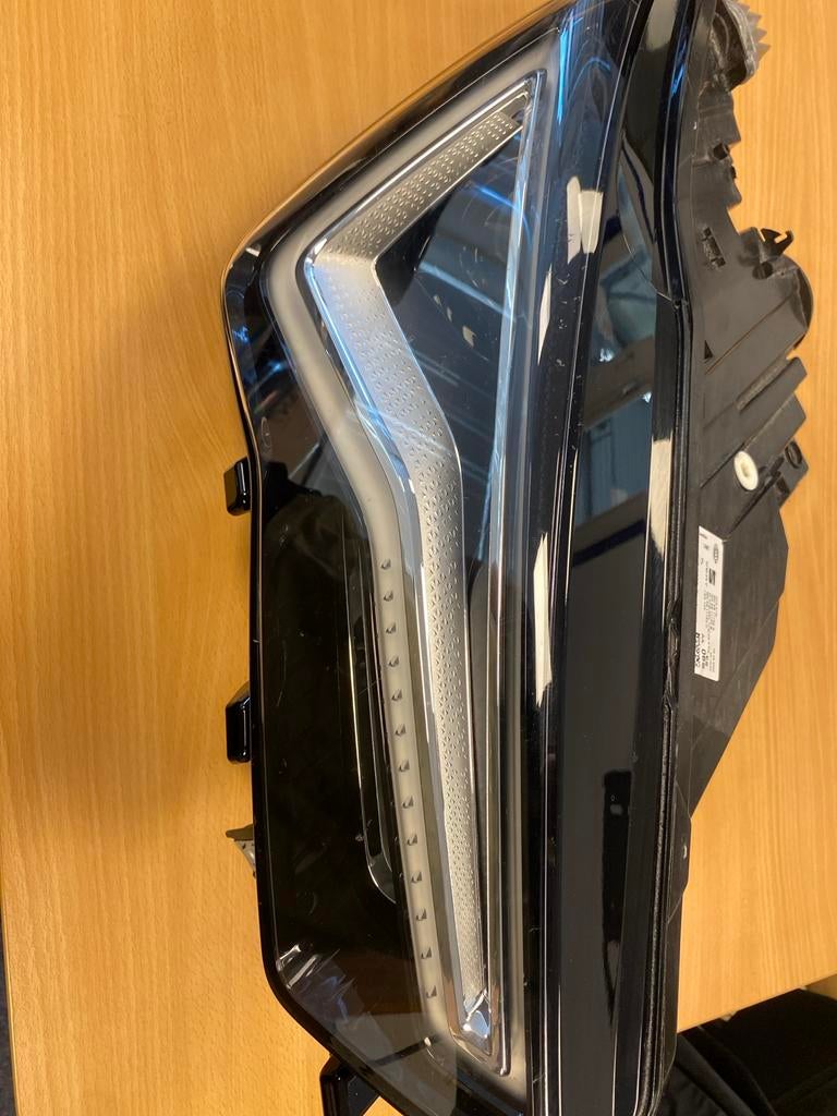 SEAT Leon LED Koplamp Rechts nieuw kost die 450 euro, Auto-onderdelen, Ophalen of Verzenden, Nieuw, Seat