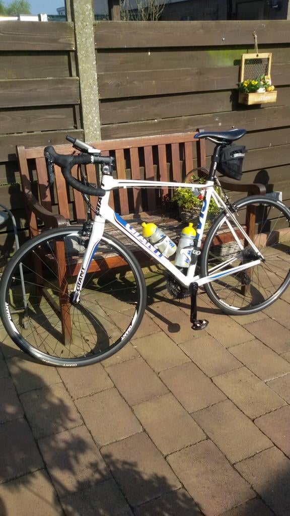Giant racefiets, Fietsen en Brommers, Fietsen | Racefietsen, Ophalen