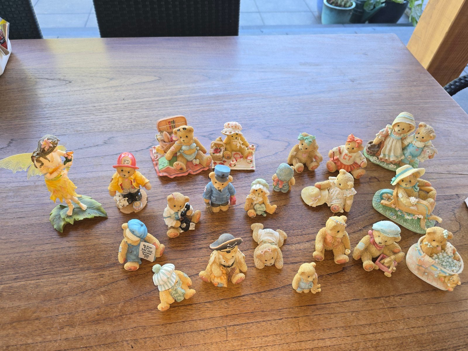 Cherished Teddies Beeldjes - Origineel uit Engeland, Verzamelen, Beren en Cherished Teddies, Ophalen of Verzenden, Zo goed als nieuw