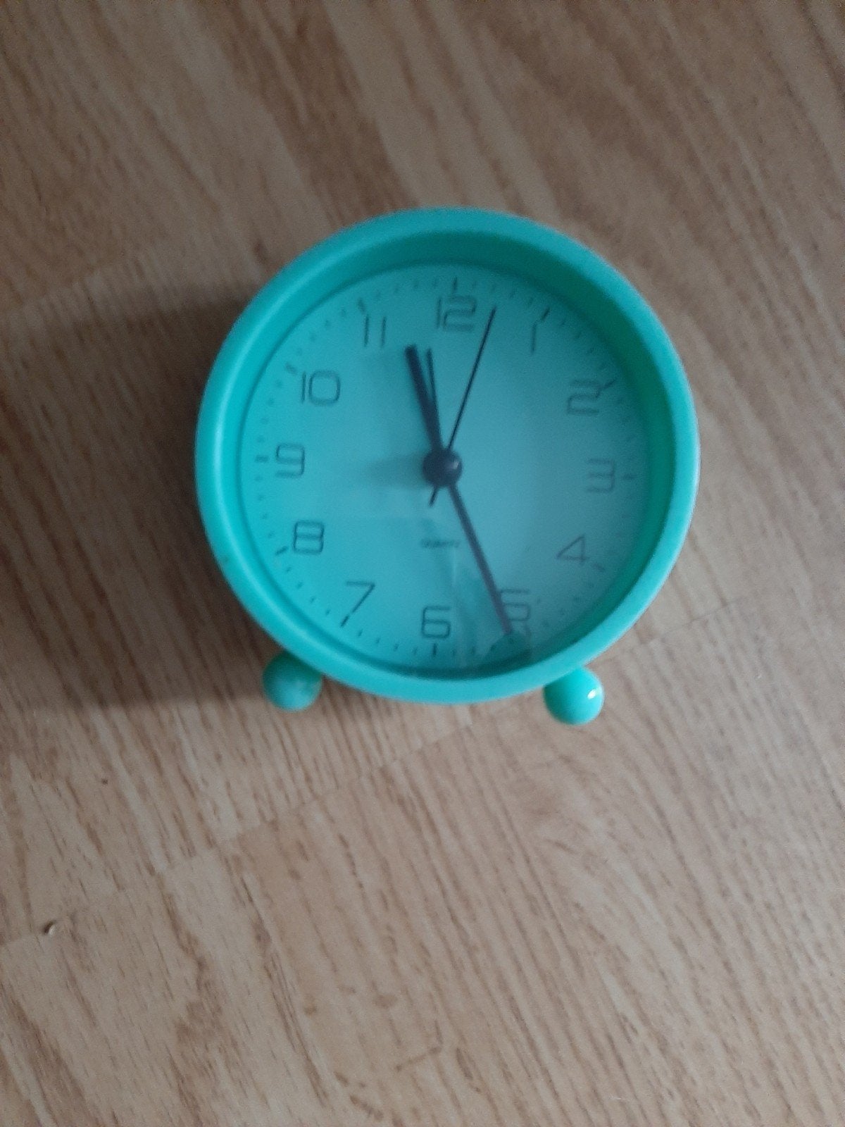 Leuke turquoise analoge wekker, Witgoed en Apparatuur, Wekkers, Zo goed als nieuw, Analoog, Ophalen of Verzenden