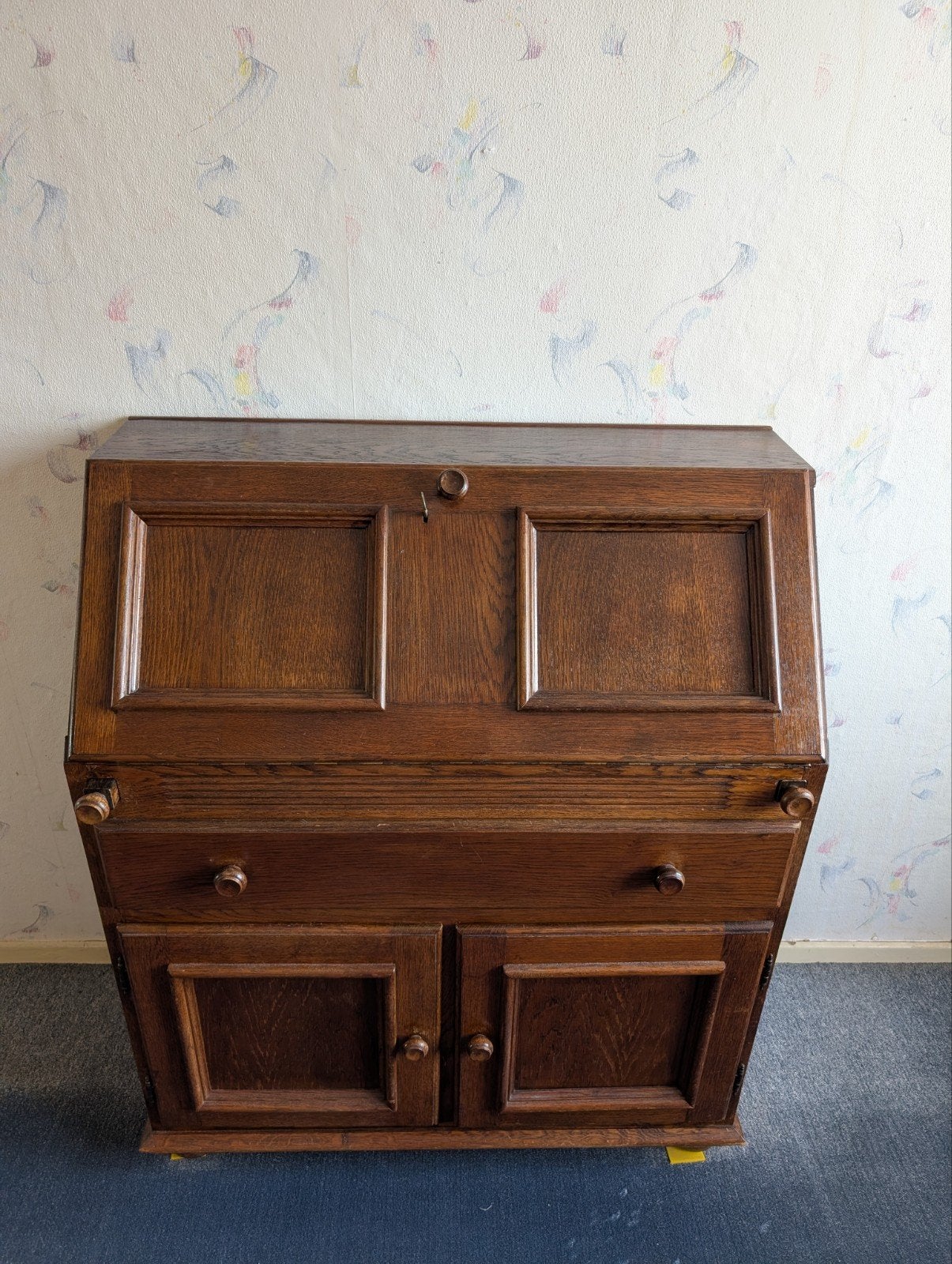 Secretaire, Ophalen