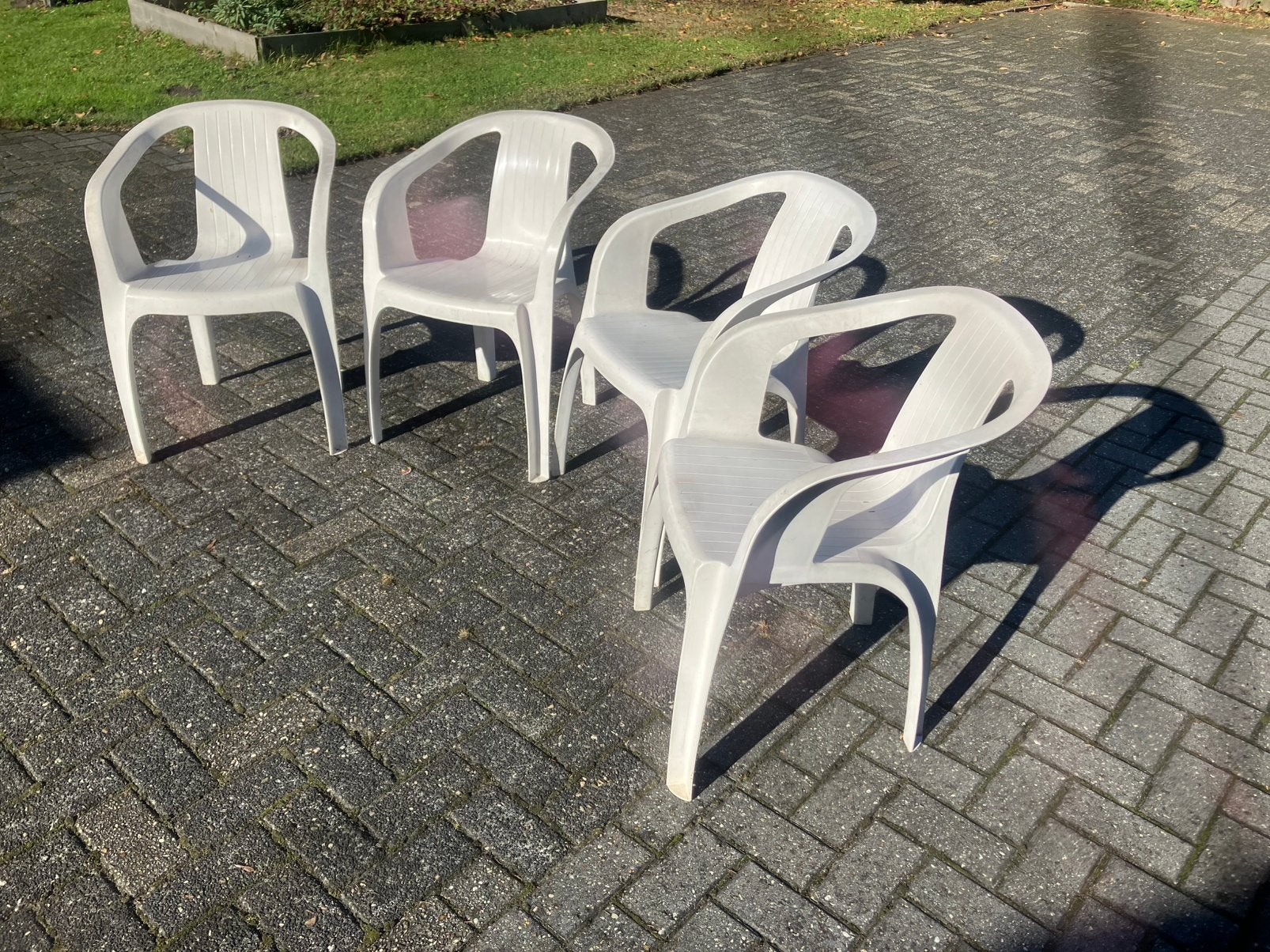 4 tuinstoelen wit, Tuin en Terras, Ophalen, Gebruikt, Kunststof