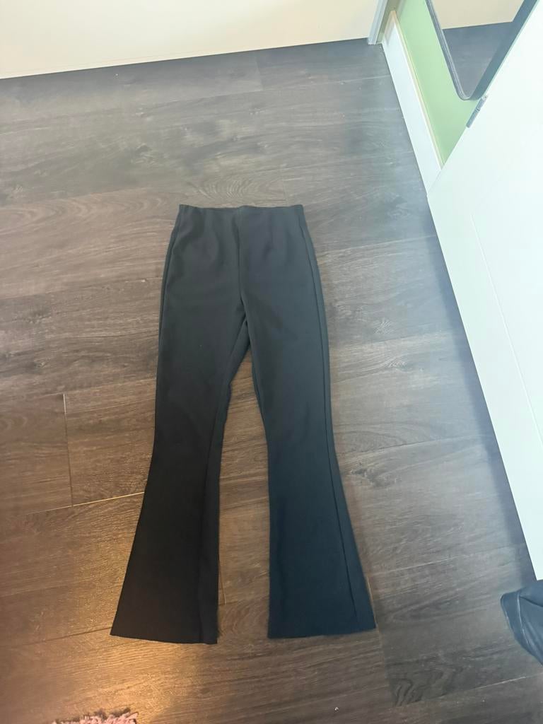 Zara flared legging maat xs, Kort, Verzenden, Zwart, Nieuw