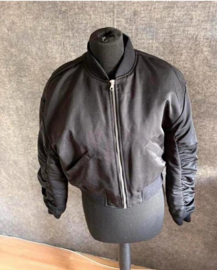 Costes mooie cropped zwart bomberjack mt S ZGAN, Zwart, Ophalen of Verzenden, Zo goed als nieuw, Jasje
