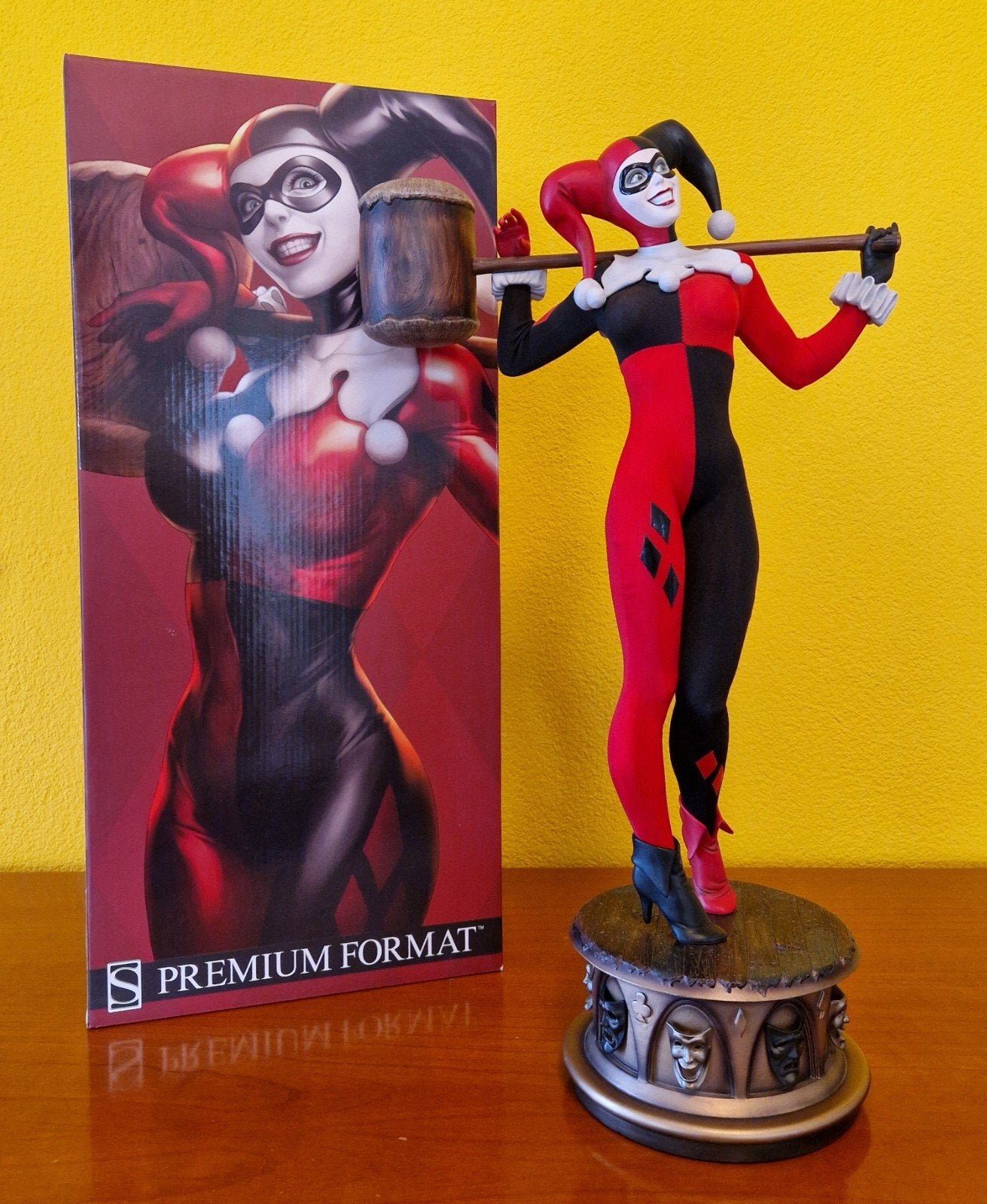 SideShow Sixth Scale Premium Format Figure Harley Quinn 2014, Ophalen, Zo goed als nieuw, Beeldje, Replica of Model
