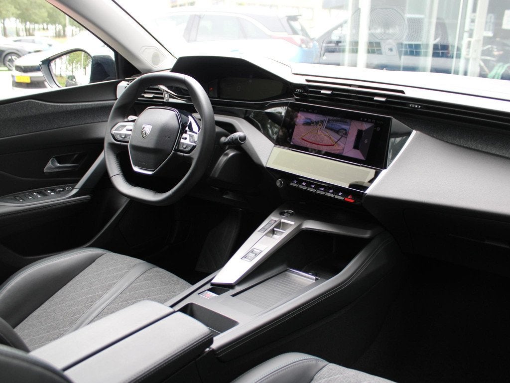 Peugeot 408 1.2 PT Allure Pack 130pk EAT8 Automaat | Camera/, 12 maanden, Gebruikt, 1199 cc, Blauw