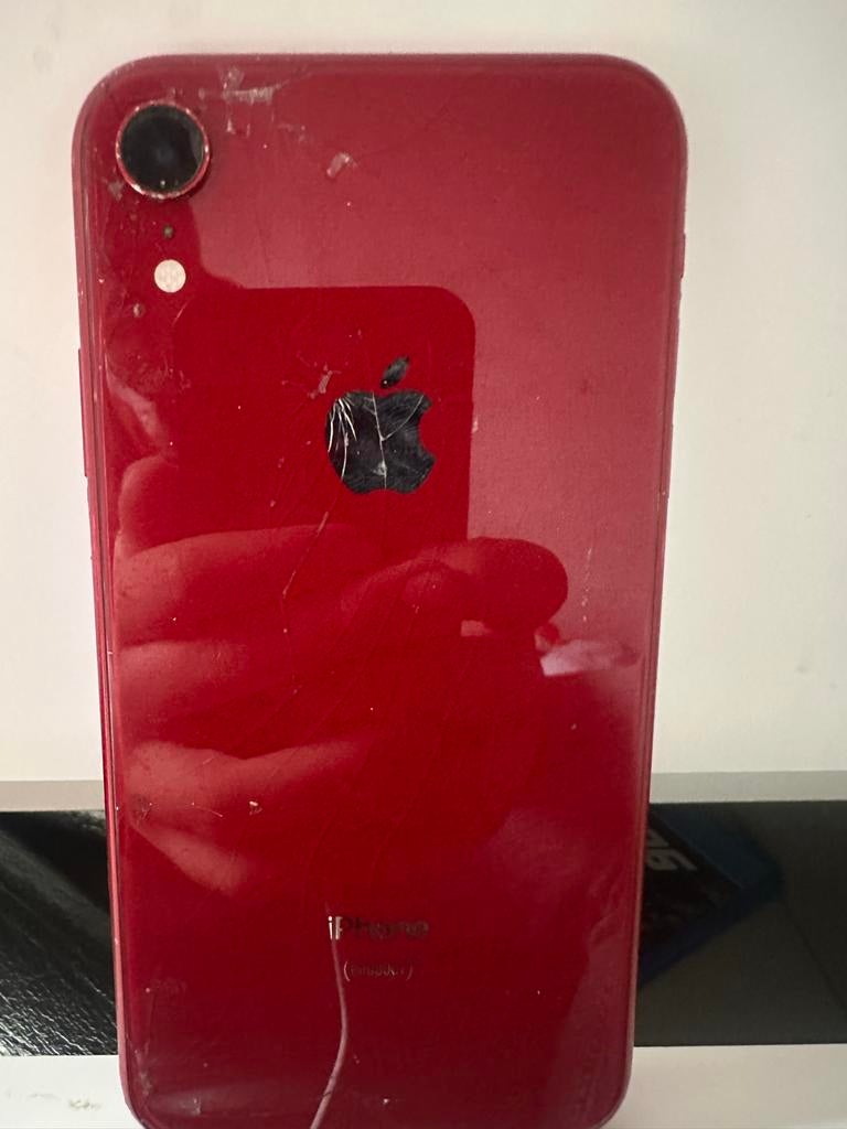 iPhone XR Rood - Gebarsten scherm en achterkant, Ophalen of Verzenden, Zo goed als nieuw, IPhone XR