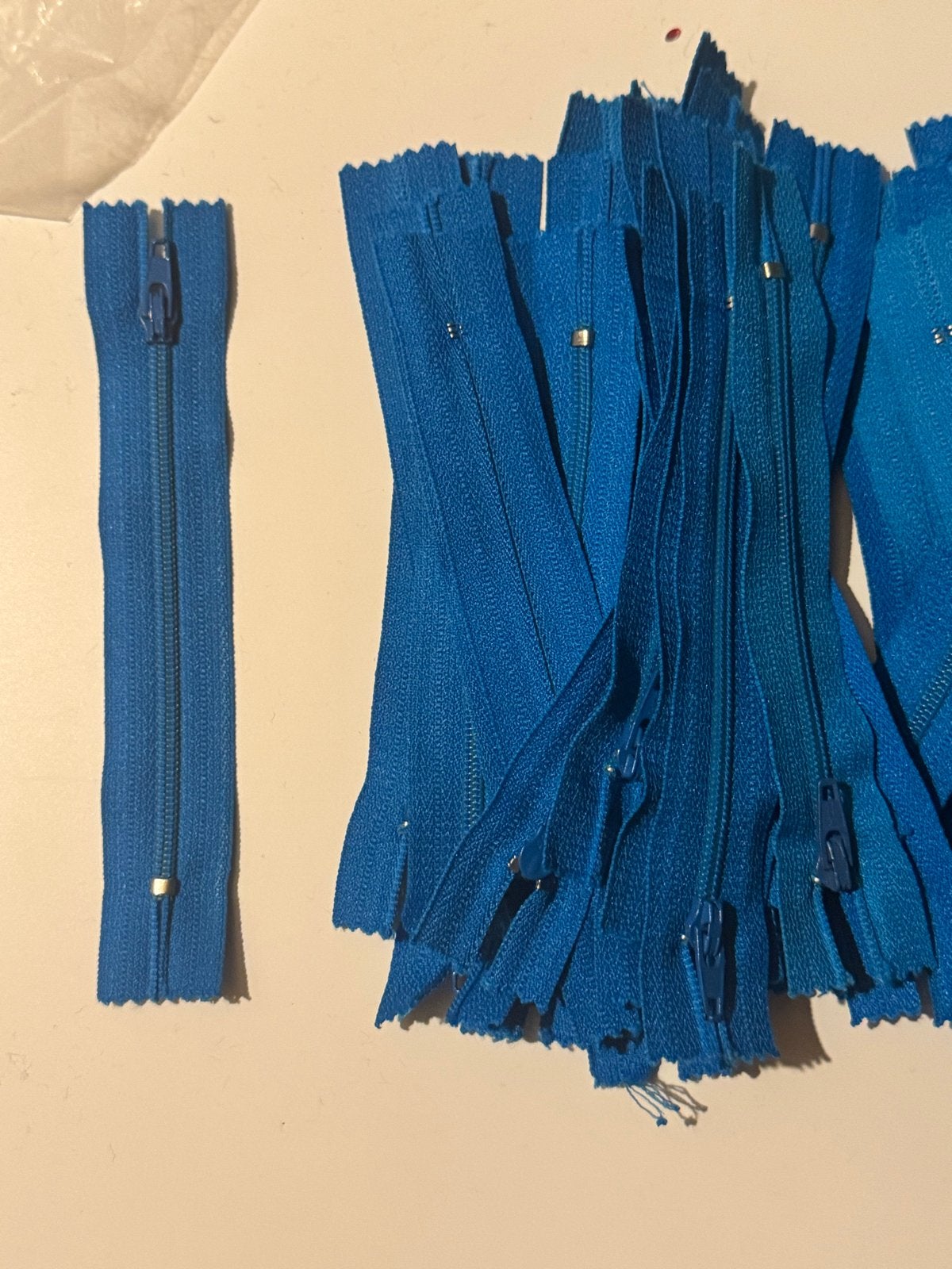 50x YKK Ritsen 12 cm - Blauw, Hobby en Vrije tijd, Naaien en Fournituren, Ophalen of Verzenden, Nieuw, Rits of Sluiting