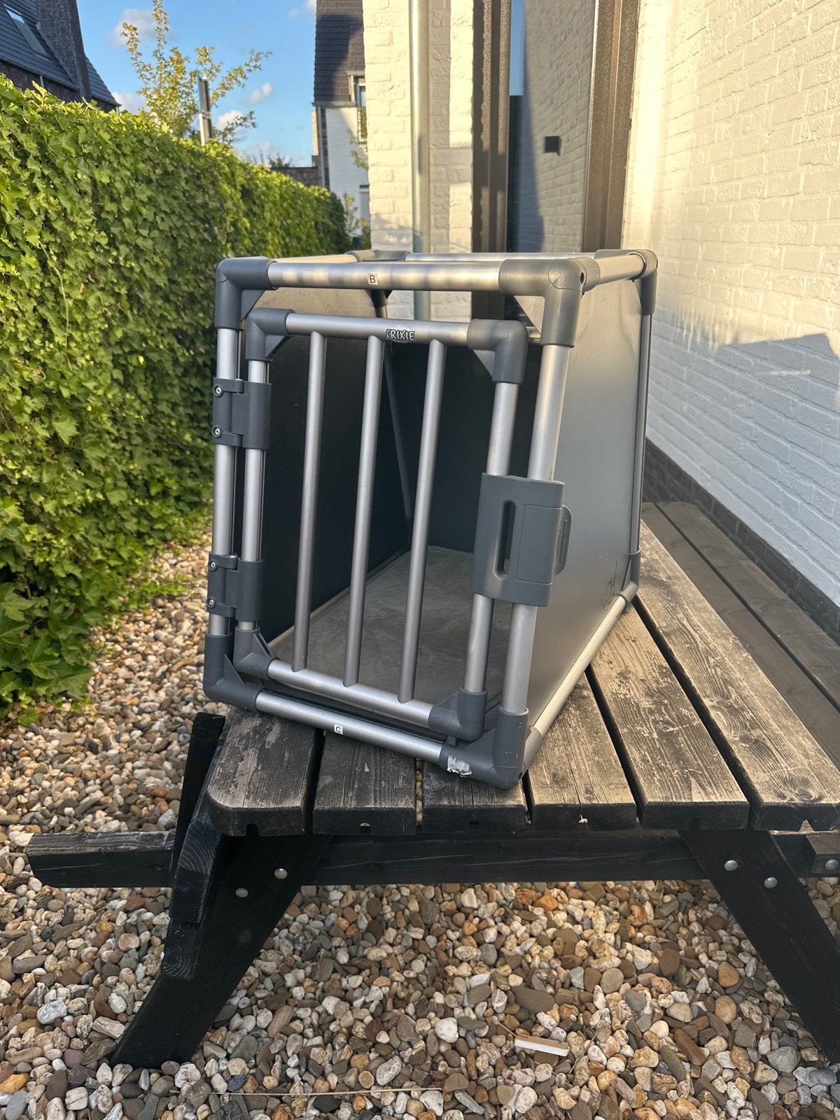 Trixie hondenbench voor de auto maat M, Dieren en Toebehoren, Ophalen, Zo goed als nieuw