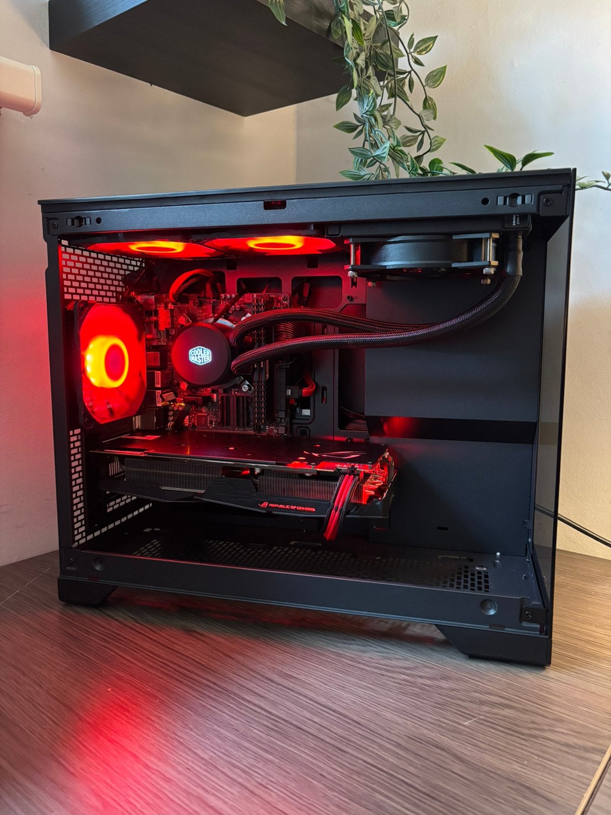 Watergekoelde gaming pc in nieuwe behuizing RGB, Computers en Software, Ophalen of Verzenden, Zo goed als nieuw