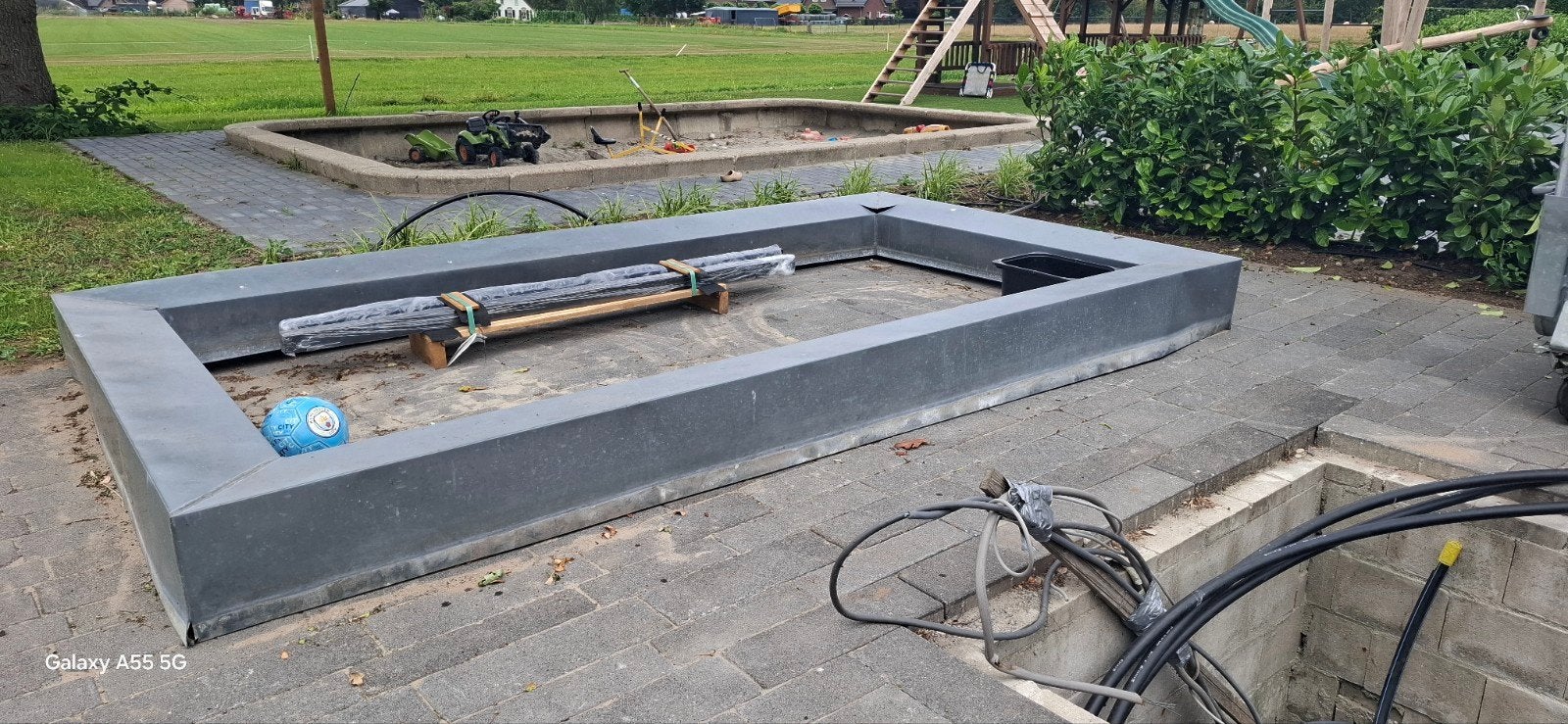 Grote plantenbak gratis af te halen, Ophalen, Gebruikt, 100 cm of meer, Beton